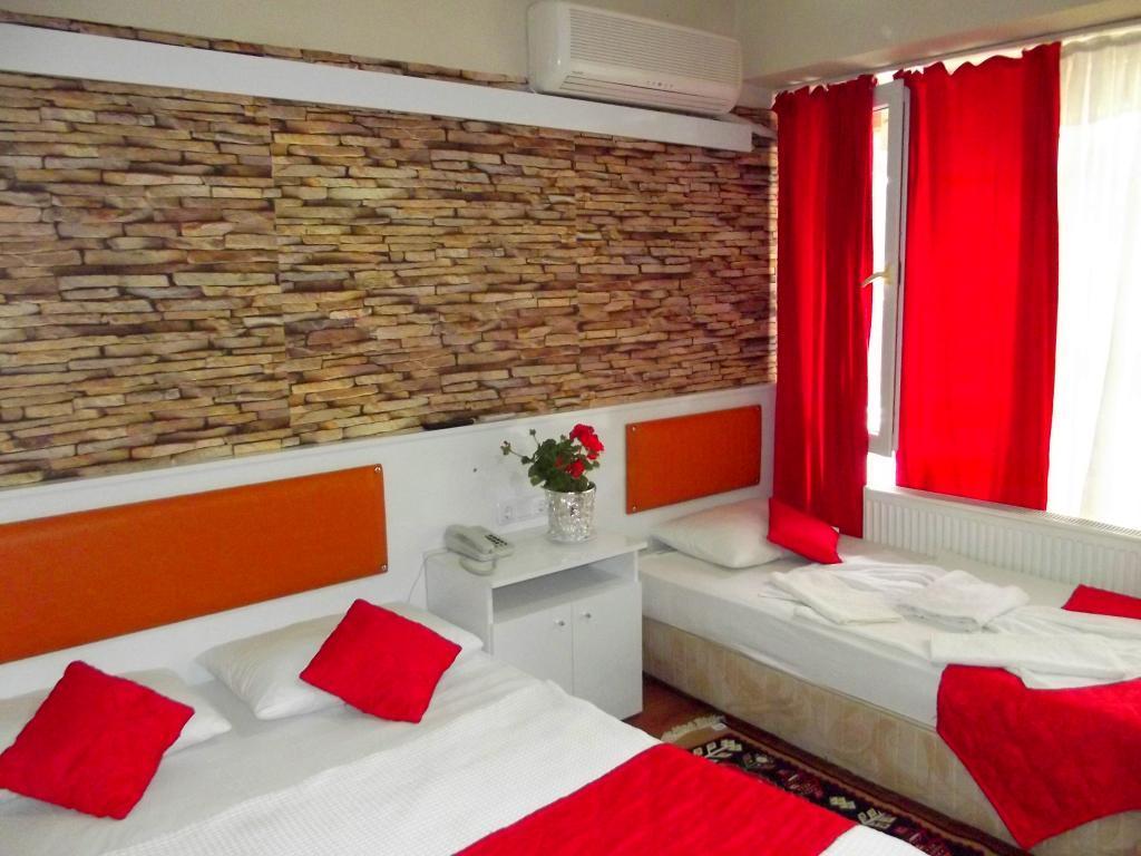 Belgin Otel Ердек Екстериор снимка