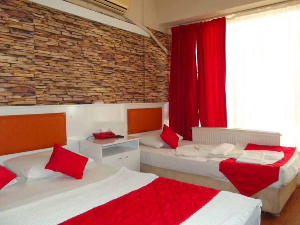 Belgin Otel Ердек Екстериор снимка